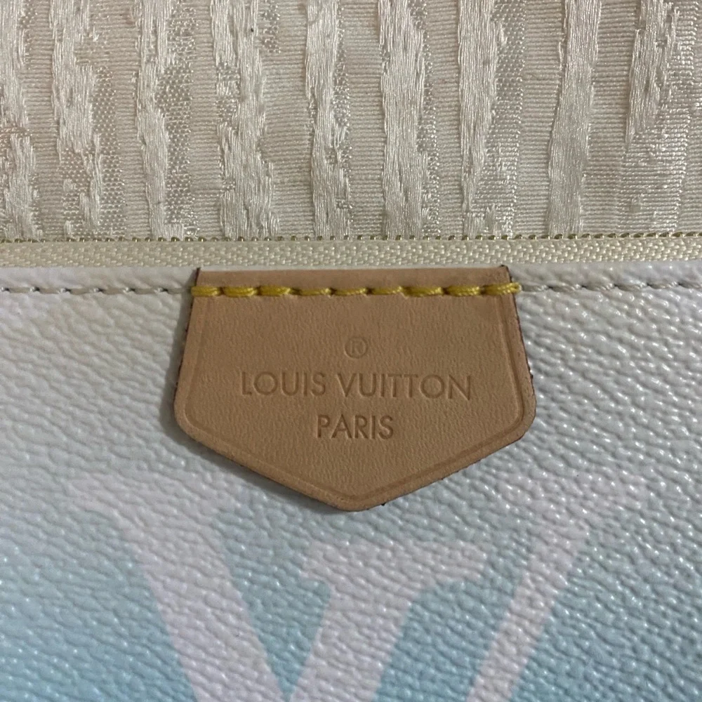 Multipochette Accessories by the pool - Picture 3 of 13